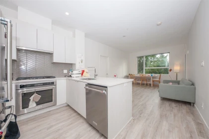 603 717 Breslay Street, Coquitlam, BC, Coquitlam — Apartment/Condo for sale