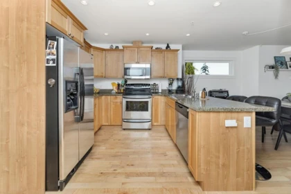 3 728 Gibsons Way, Gibsons, BC, Gibsons — Townhouse for sale