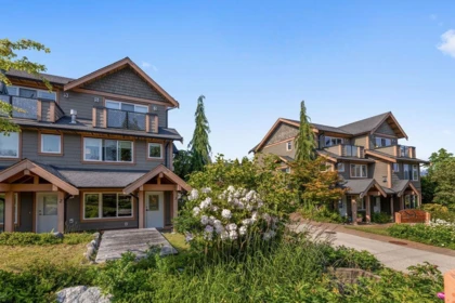 3 728 Gibsons Way, Gibsons, BC, Gibsons — Townhouse for sale