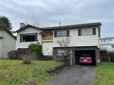 8868 Roslin Place, Surrey, BC, Surrey — Single Family Residence for sale