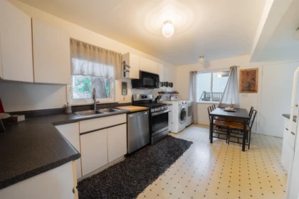 Breakfast Nook Photo of 1372 Ottawa Avenue, West Vancouver, BC
