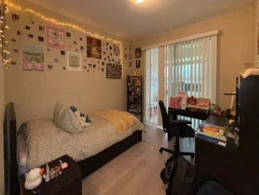 206 1838 Renfrew Street, Vancouver, BC, Vancouver — Apartment/Condo for sale