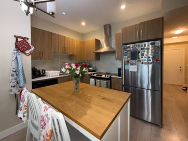 206 1838 Renfrew Street, Vancouver, BC, Vancouver — Apartment/Condo for sale