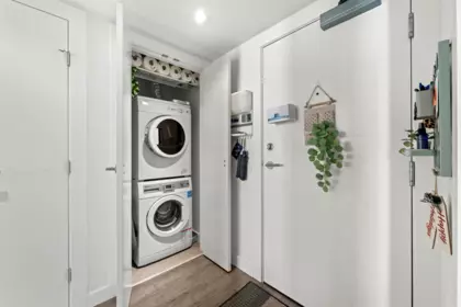 Guest Bathroom Photo of 1906 988 Quayside Drive, New Westminster, BC