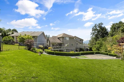 5602 Thom Creek Drive, Chilliwack, BC, Chilliwack — Single Family Residence for sale