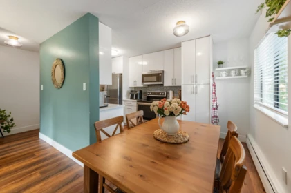 204 131 W 4th Street, North Vancouver, BC, North Vancouver — Apartment/Condo for sale