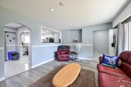 Pantry Photo of 33465 Hawthorne Avenue, Abbotsford, BC
