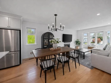 Kitchen Island Photo of 26526 30 Avenue, Langley, BC
