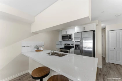 Kitchen Island Photo of 215 5650 201a Street Street, Langley, BC