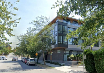 Exterior Rear Photo of 202 5325 West Boulevard, Vancouver, BC