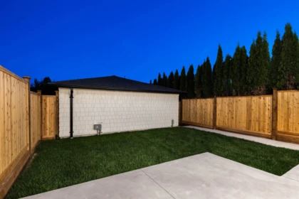 Backyard Photo of 4 6682 Napier Street, Burnaby, BC