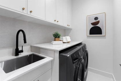 Garage Interior Photo of 4 6682 Napier Street, Burnaby, BC