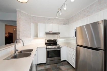 Kitchen Island Photo of 104 3625 Windcrest Drive, North Vancouver, BC