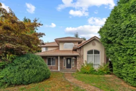 887 Riverside Drive, Port Coquitlam, BC