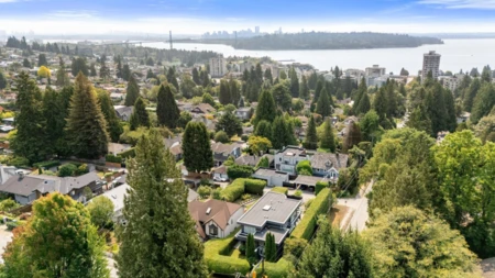 1494 Inglewood Avenue, West Vancouver, BC, West Vancouver — Single Family Residence for sale