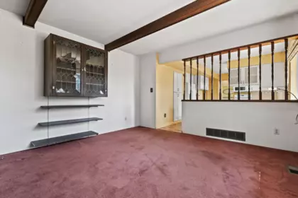 Pantry Photo of 525 E Braemar Road, North Vancouver, BC