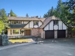 525 E Braemar Road, North Vancouver, BC