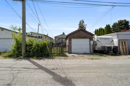 Outdoor Patio Photo of 942 Nanaimo Street, Vancouver, BC