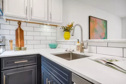 Kitchen Photo of 206 1399 Barclay Street, Vancouver, BC