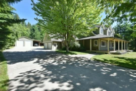 1000 Cemetery Road, Gibsons, BC