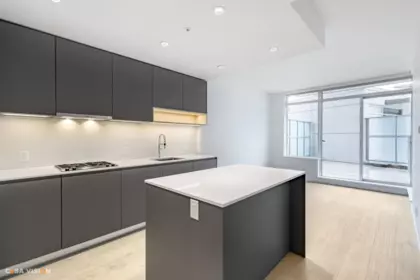 905 6500 Minoru Boulevard, Richmond, BC, Richmond — Apartment/Condo for sale
