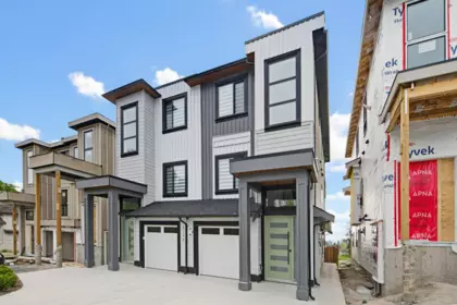 102 8136 168 Street, Surrey, BC, Surrey — Half Duplex for sale