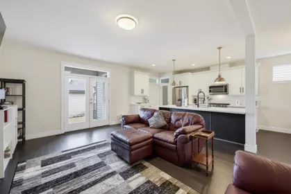 Family Room Photo of 27047 35a Avenue, Langley, BC