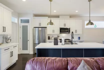 Kitchen Photo of 27047 35a Avenue, Langley, BC