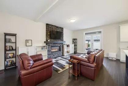 Living Room Photo of 27047 35a Avenue, Langley, BC