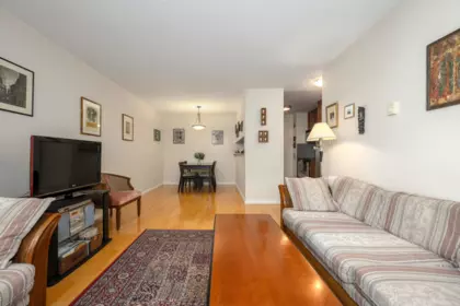 Kitchen Photo of 508 1508 Mariner Walk, Vancouver, BC