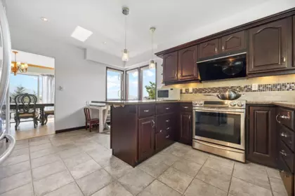 96 Bonnymuir Drive, West Vancouver, BC, West Vancouver — Single Family Residence for sale