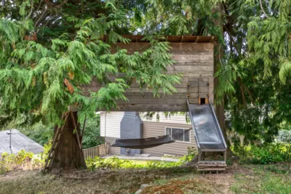 Community Amenities Photo (Clubhouse) of 4898 Sunshine Coast Highway, Sechelt, BC