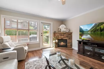 Living Room Photo of 70 6887 Sheffield Way, Chilliwack, BC