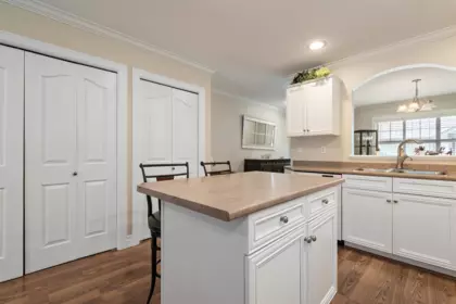 Walk-In Closet Photo of 70 6887 Sheffield Way, Chilliwack, BC