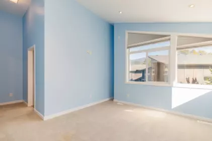 Basement Recreation Room Photo of 5 41488 Brennan Road, Squamish, BC