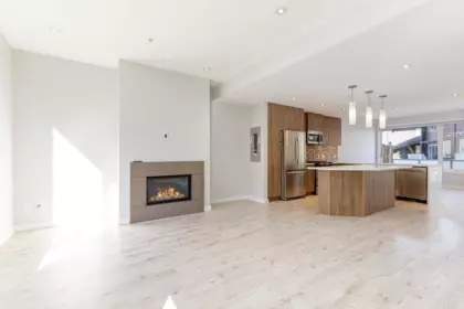 Breakfast Nook Photo of 5 41488 Brennan Road, Squamish, BC