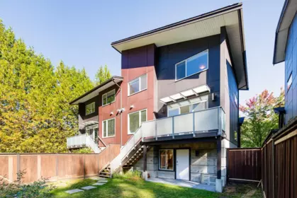 5 41488 Brennan Road, Squamish, BC, Squamish — Half Duplex for sale