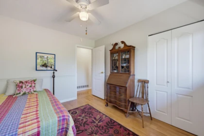 Hallway Photo of 5247 57 Street, Delta, BC