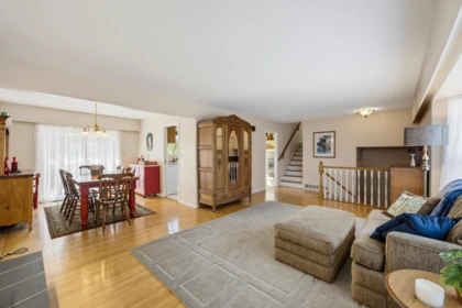 Kitchen Photo of 5247 57 Street, Delta, BC