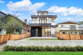 1 1967 E 13th Avenue, Vancouver, BC