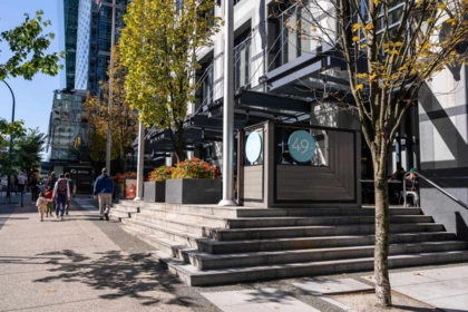 Garden / Landscaping Photo of 807 1238 Melville Street, Vancouver, BC