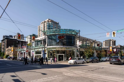 Hot Tub / Spa Photo of 807 1238 Melville Street, Vancouver, BC