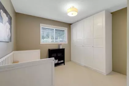 Basement Recreation Room Photo of 13242 14a Avenue, Surrey, BC