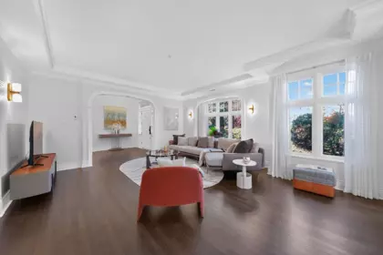 1568 W 32nd Avenue, Vancouver, BC, Vancouver — Single Family Residence for sale