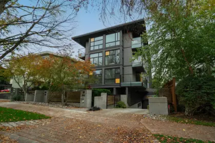 Outdoor Kitchen Photo of 101 562 E 7th Avenue, Vancouver, BC