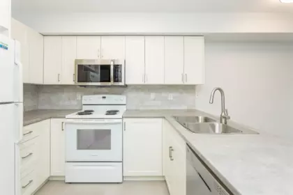 Breakfast Nook Photo of 22 12449 191 Street, Pitt Meadows, BC