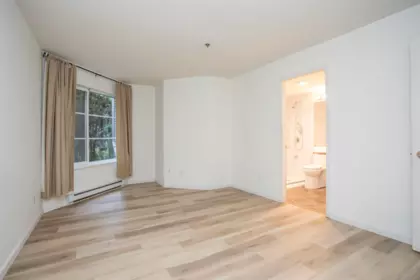 Walk-In Closet Photo of 22 12449 191 Street, Pitt Meadows, BC
