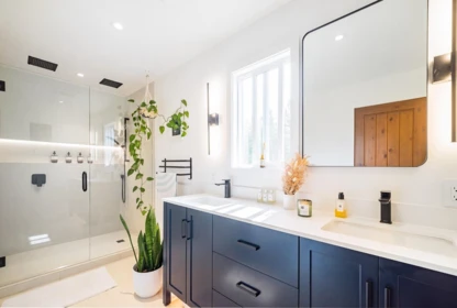 Guest Bathroom Photo of 2653 Rhum & Eigg Drive, Squamish, BC