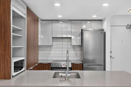 410 1088 Richards Street, Vancouver, BC, Vancouver — Apartment/Condo for sale