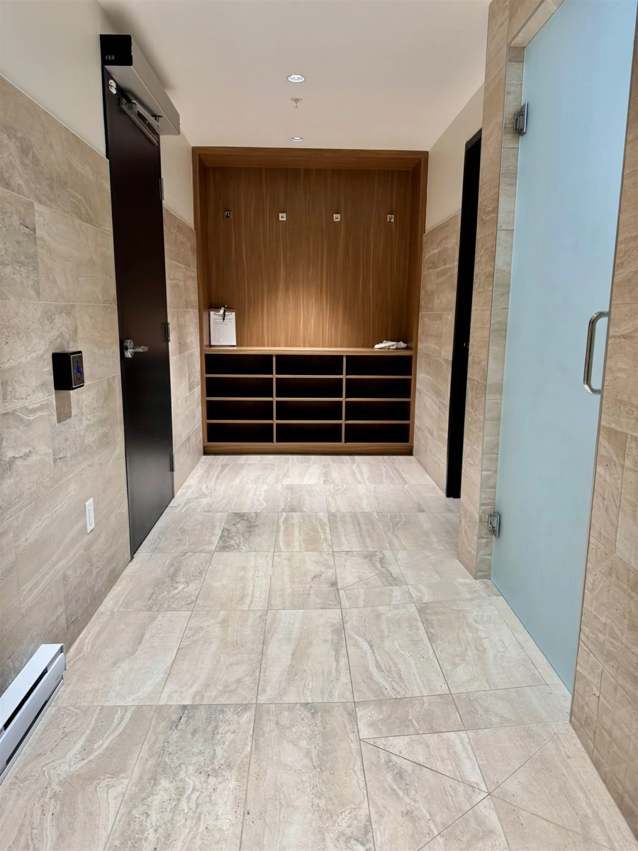 Walk-In Closet Photo of 309 120 Esplanade Avenue, Harrison Hot Springs, BC